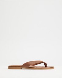 Atmos&Here - Dasha Leather Thong Sandals