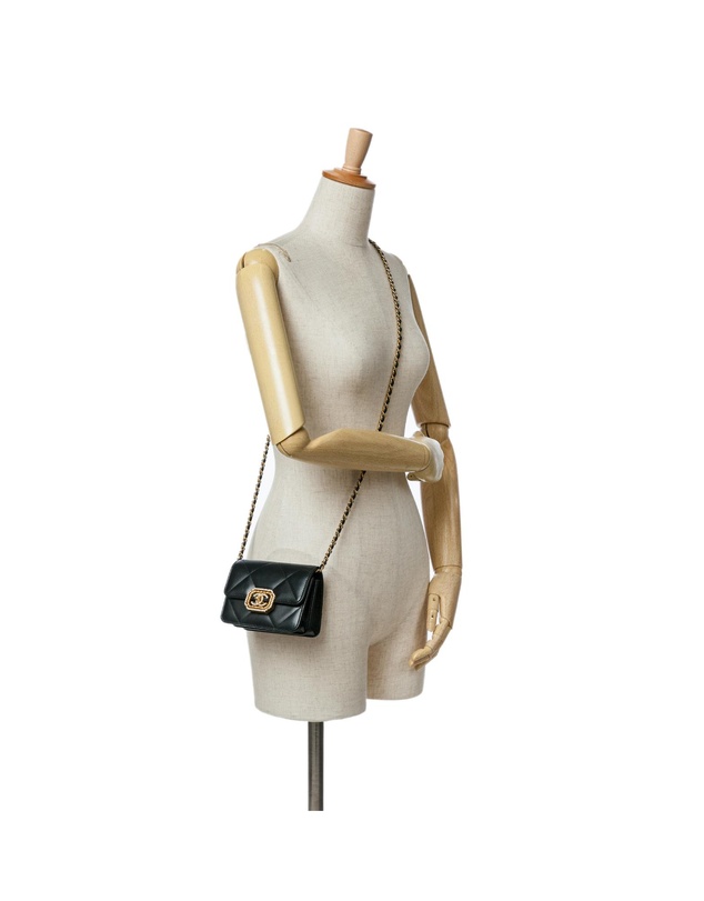 Pre-Loved by Azura Reborn - Pre-Loved Chanel Mini Flap Bag Diamond Quilted Style