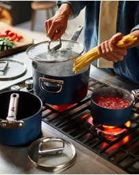 Joseph Joseph - Space Non-stick Saucepan with Folding Handles and Lid - 23 cm