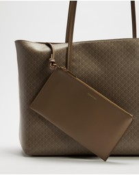 Calvin Klein - Emblem Aop Tote W/ Pouch