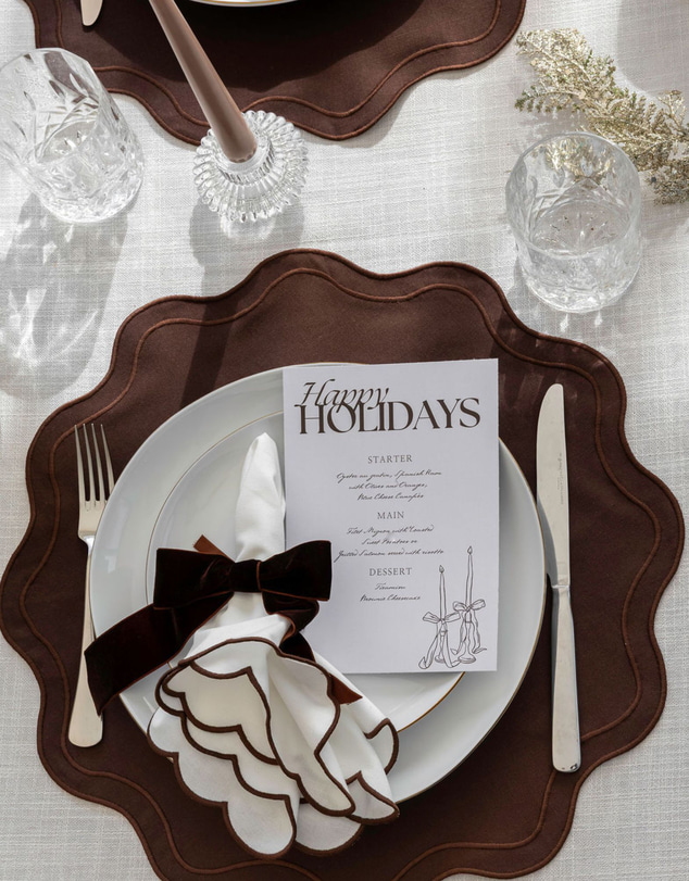 Tablescaped - Set of 4 Espresso Velvet Bow Napkin Rings