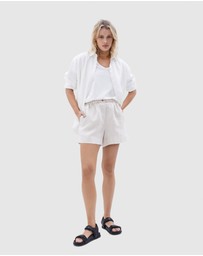 UNISON - The Essential Linen Short