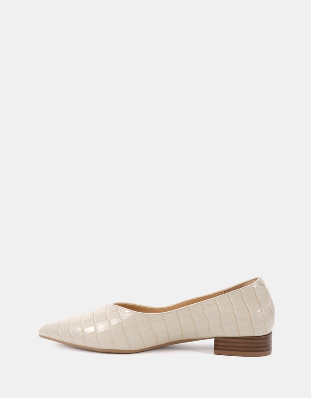 Clarks - Corrine Cream Croc