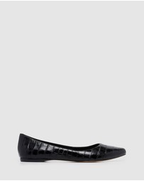 Nine West - Speakup