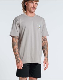 Vacancy Co - Life on the Rocks Tee