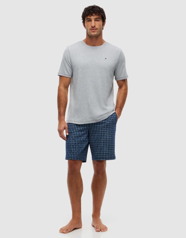 Tommy Hilfiger - Signature T-Shirt and Shorts Pyjama Set