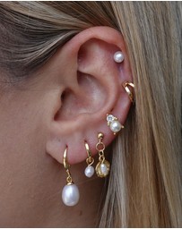 Izoa - Sylvia Earrings
