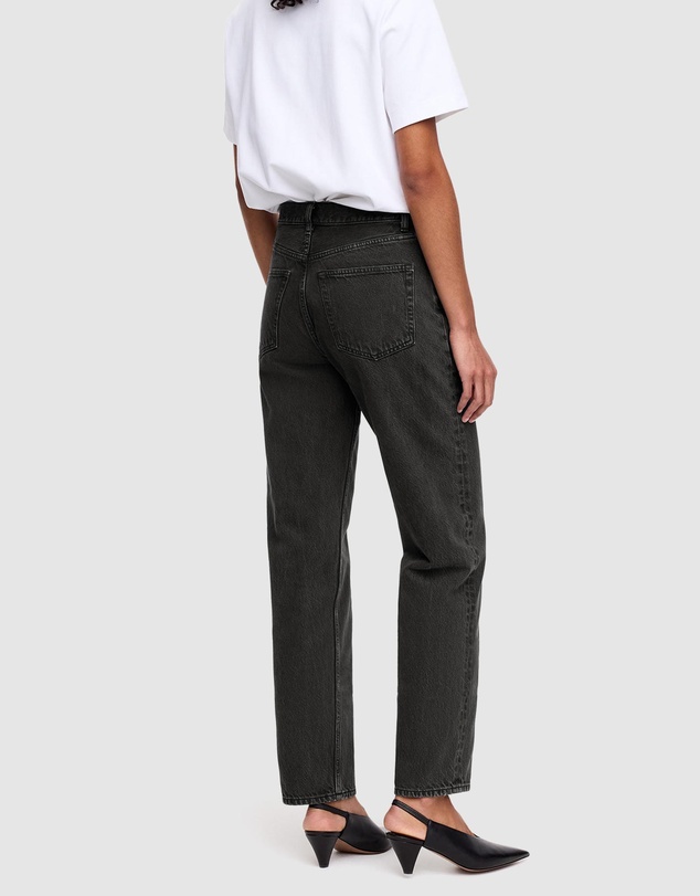 ARKET - Violet Tapered Jeans