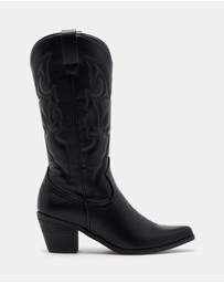 Therapy - Clayton Boots
