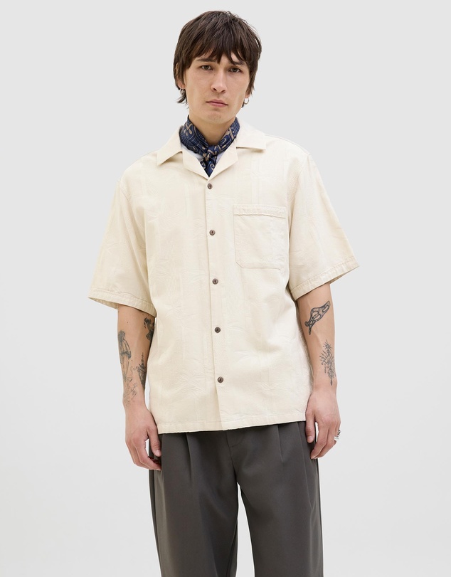 Jack & Jones - Bluluke Jacquard Short Sleeve Resort Shirt