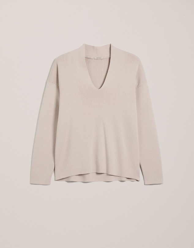 Trenery - Sculpted V Neck Knit in Clay