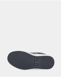 DC Shoes - Boys 8 to 16 Pure Skate Shoes