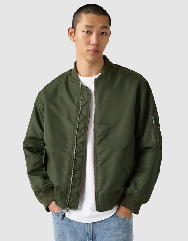 Levi's - MA-1 Bomber Jacket