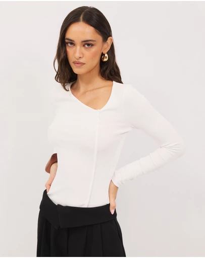 Calli - Logan Cut Out Top