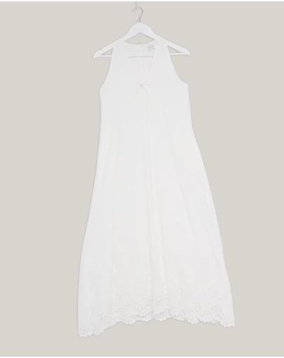 Revibe - Repaired AERE Delilah Embroidered Cotton Lace Maxi Dress - AU 6