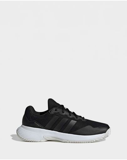 Core Black / Core Black / Cloud White