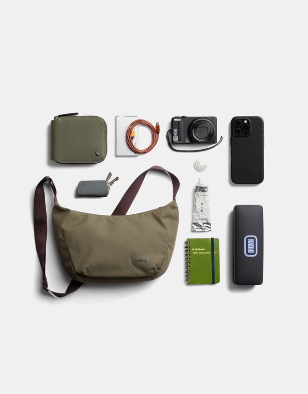 Bellroy - Laneway Crescent Bag 2.5L