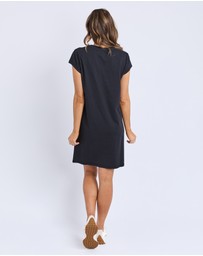 Foxwood - Signature Embroidery Tee Dress