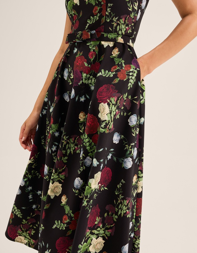 Review - Soiree Midi Dress