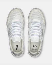 On - The Roger Clubhouse - Men's
