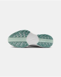 Nike - Pegasus Plus - Women's