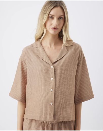 Tan / White