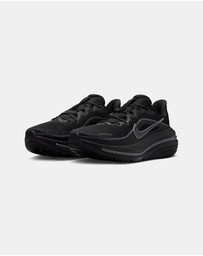 Nike - Winflo 12 - Men's
