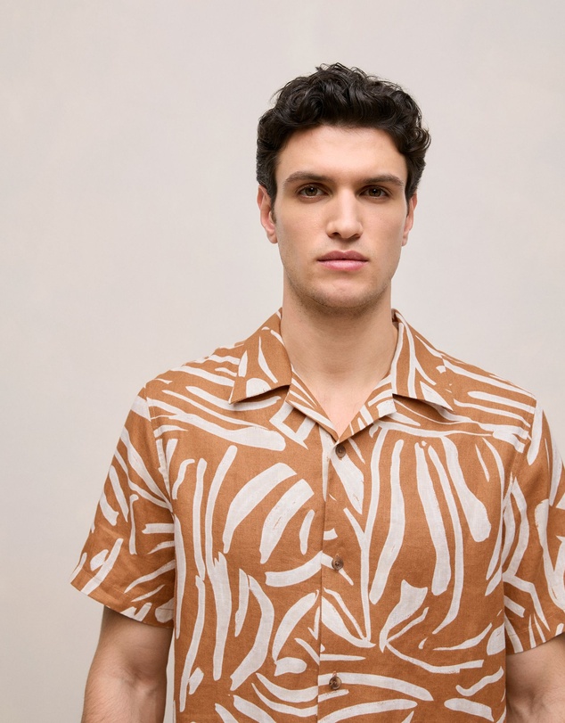 Trenery - Brushstroke Linen Camp Shirt in Butterscotch Brown