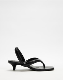 Dazie - Frankie Kitten Heel Thongs