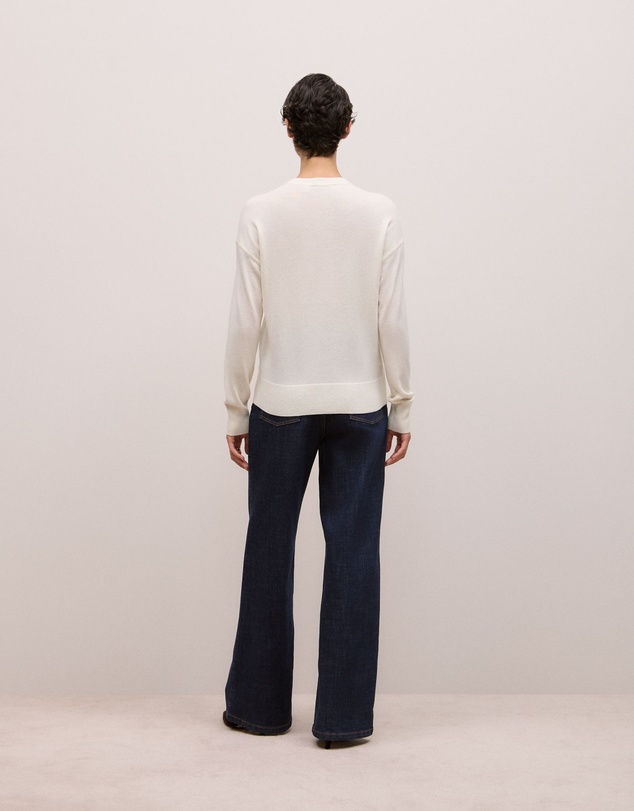 Trenery - Merino Cashmere Forward Shoulder Seam Crew in Ivory