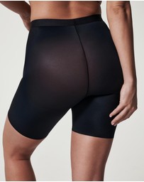 Spanx - SPANXshape™ Invisible Mid-Thigh Short