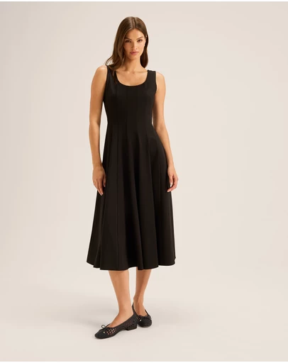 Review - Elodie Midi Dress