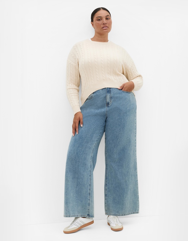 City Chic - Plus size Kenia Crew Neck Knit Jumper - cream