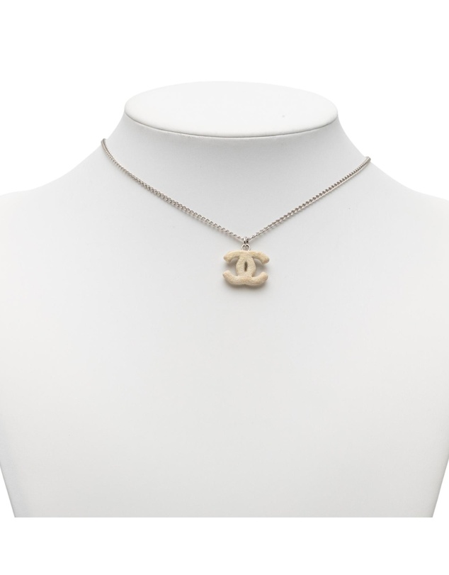 Pre-Loved by Azura Reborn - Pre-Loved Silver Plated Textured CC Pendant Necklace