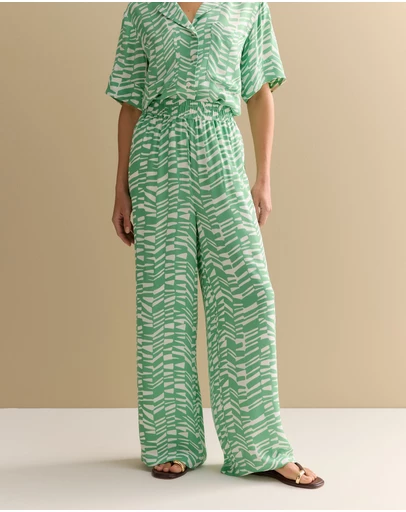 Trenery - Abstract Geo Wide Leg Pull On Pant in Matcha