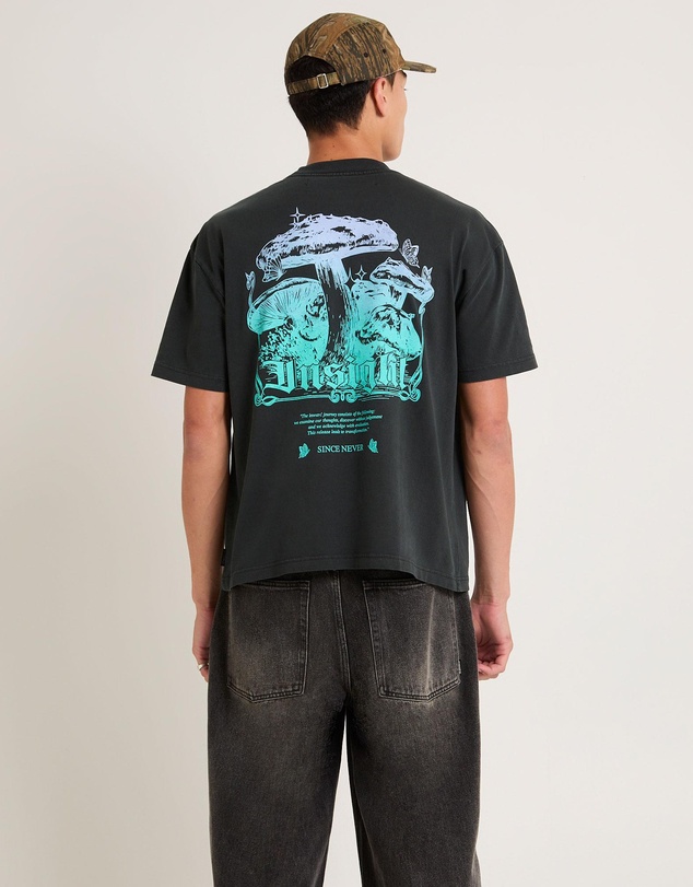 Insight - Gardens Cropped T-Shirt