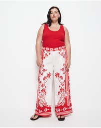 Commonry - Nadia Pant