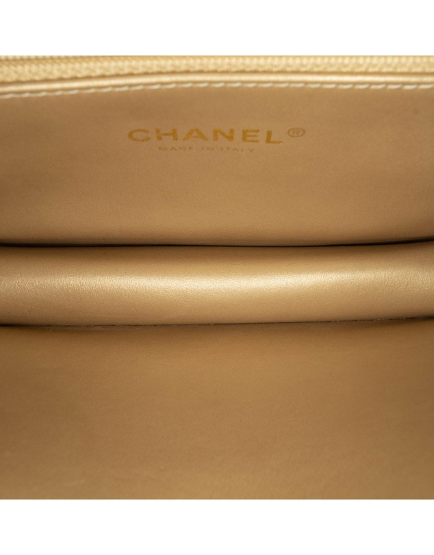 Pre-Loved by Azura Reborn - Pre-Loved chanel Quilted Leather Flap Chain Shoulder Bag with Jeweled Embellishment