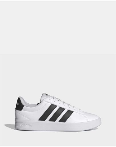 Cloud White / Core Black / Cloud White