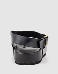Edward Meller - TAMRYN Crossover Sandal with Toe Thong