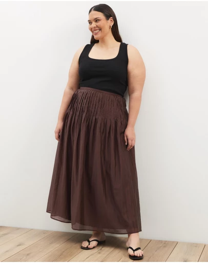 Atmos&Here Curvy - Frankie Pleated Maxi Skirt
