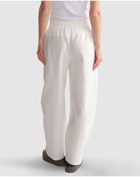 Decjuba - D-Luxe Linen Blend Barrel Pants
