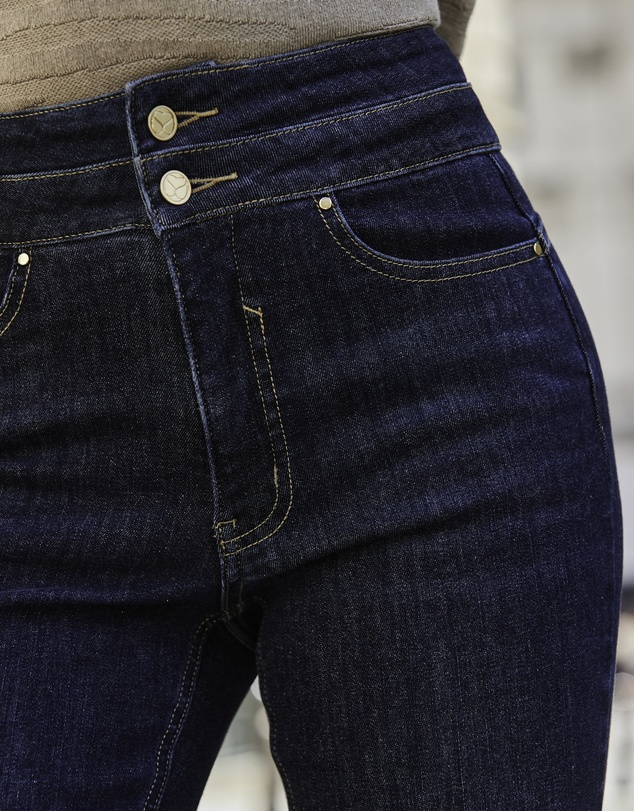 Sosandar - Contour Waist Slim Leg Jeans
