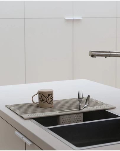 DESIGNSTUFF - DRIP Folding Dish Rack w/ Cutlery Holder