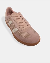 Goodsole - 2001 Parallel