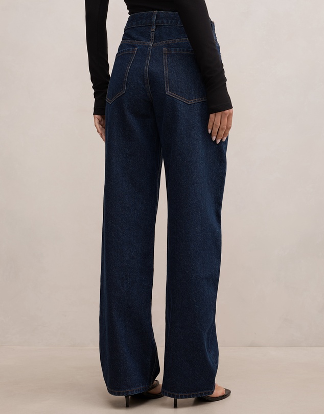 Forever New - Emma Mid Rise Barrel Jeans