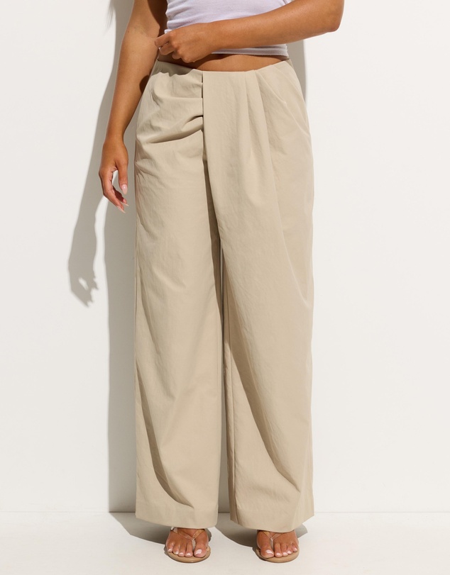 Dazie - Chase Low Rise Wrap Pants