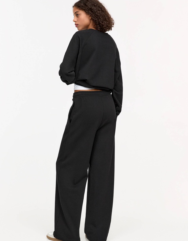 Pull&Bear - Straight Fit Tracksuit Bottoms
