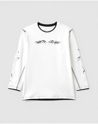 GUESS - Oversized Long Sleeve T-Shirt