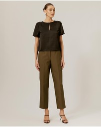 Tussah - SS Keyhole Top